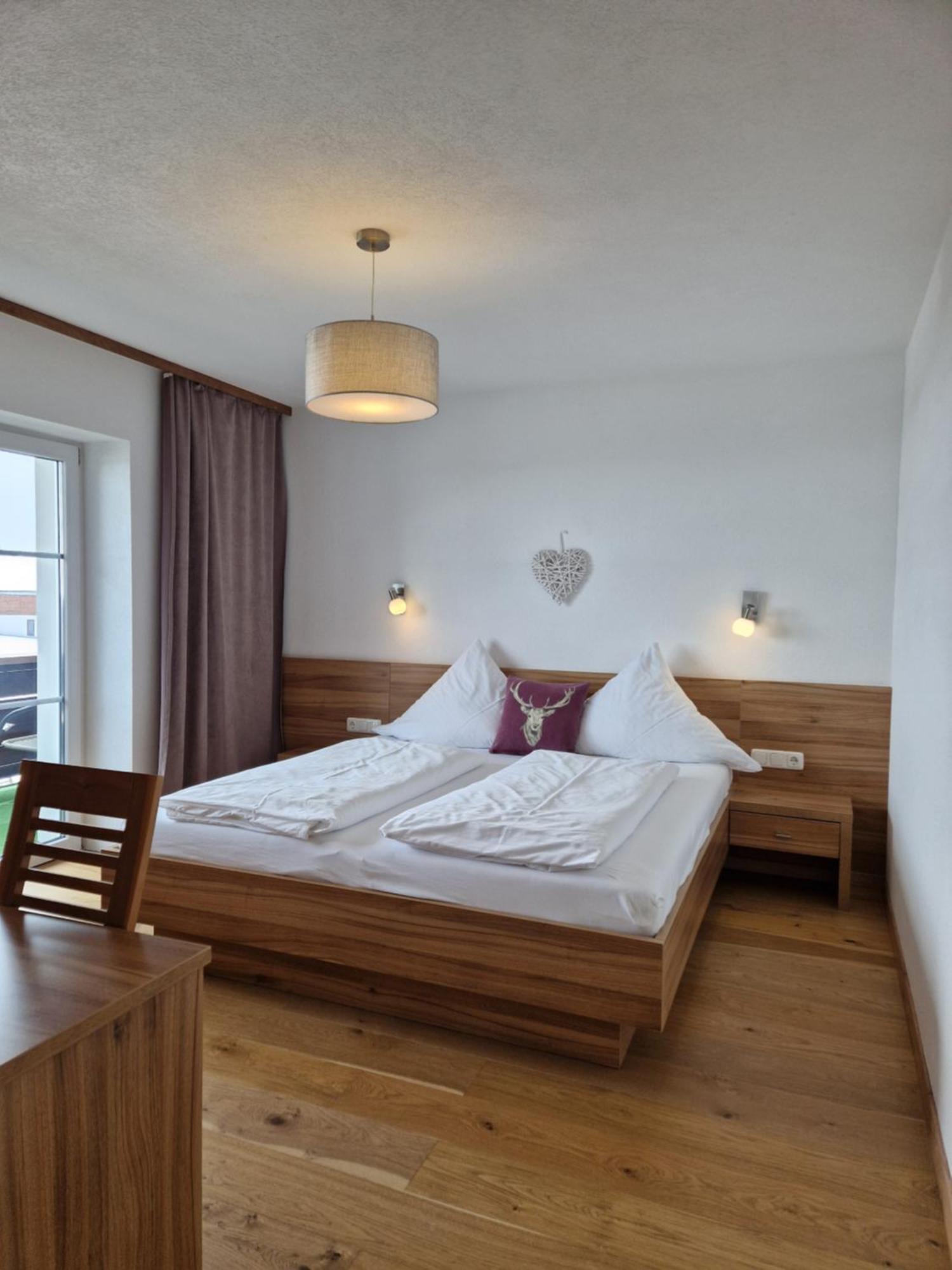Alpenhof Waengle Aparthotel รอยท์เทอ ภายนอก รูปภาพ